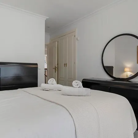 Apartment Location Duplex In Puerto Banus By Costarentals - Ref M40 Marbella