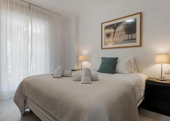 Appartamento Duplex In Puerto Banus By Costarentals - Ref M40