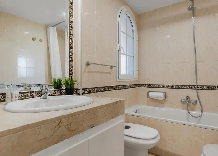 Duplex In Puerto Banus By Costarentals - Ref M40 Appartamento Marbella